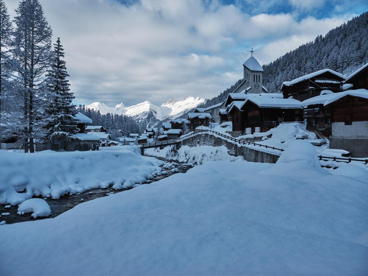 Hotel Edelweiss Blatten Loetschental 3*